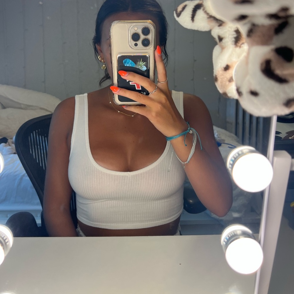 Garage white tank